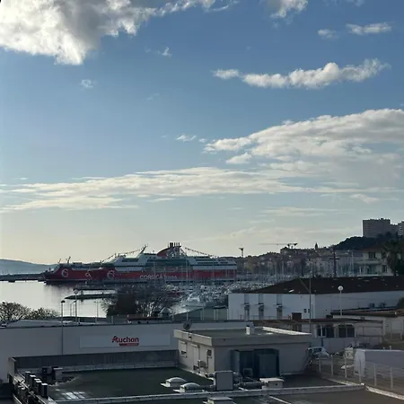 T4 Spacieux 100m2 Climatise Apartment