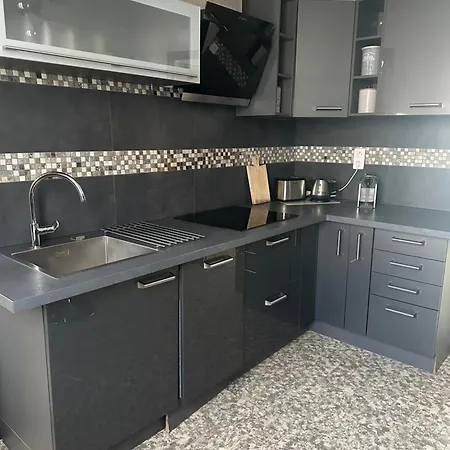 T4 Spacieux 100m2 Climatisé Ajaccio (Corsica)