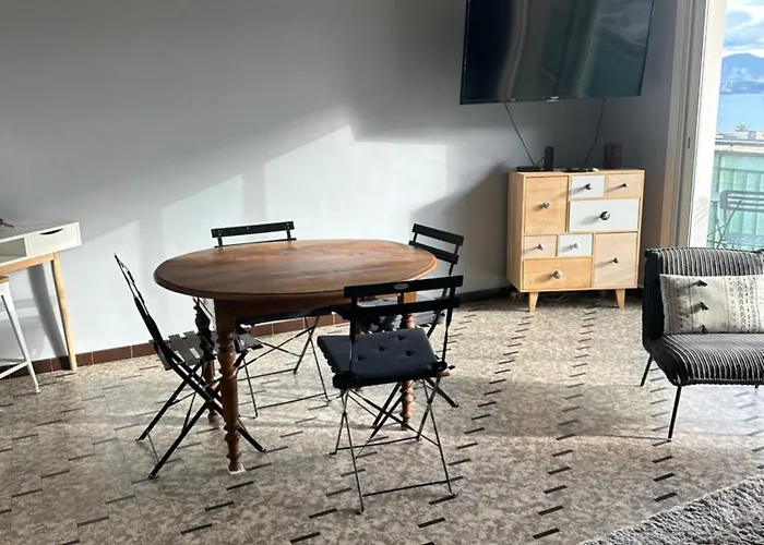 Apartment T4 Spacieux 100m2 Climatise Ajaccio (Corsica)