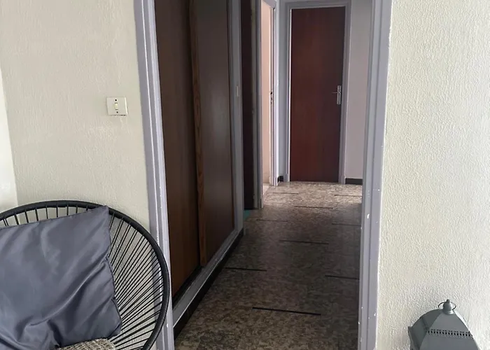 Apartment T4 Spacieux 100m2 Climatise